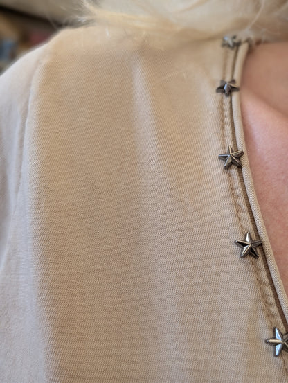 Livia jurk met studs - Sand