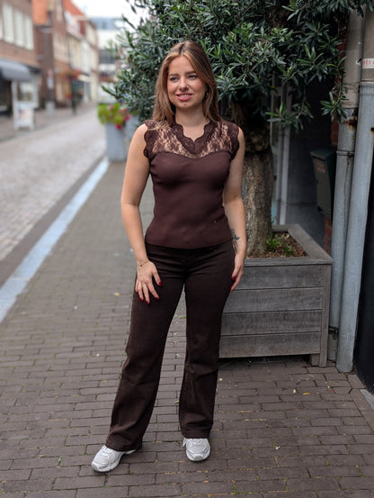 Clara top met kant - Bruin