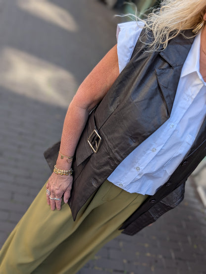 Faux leather gilet met riem - Donkerbruin