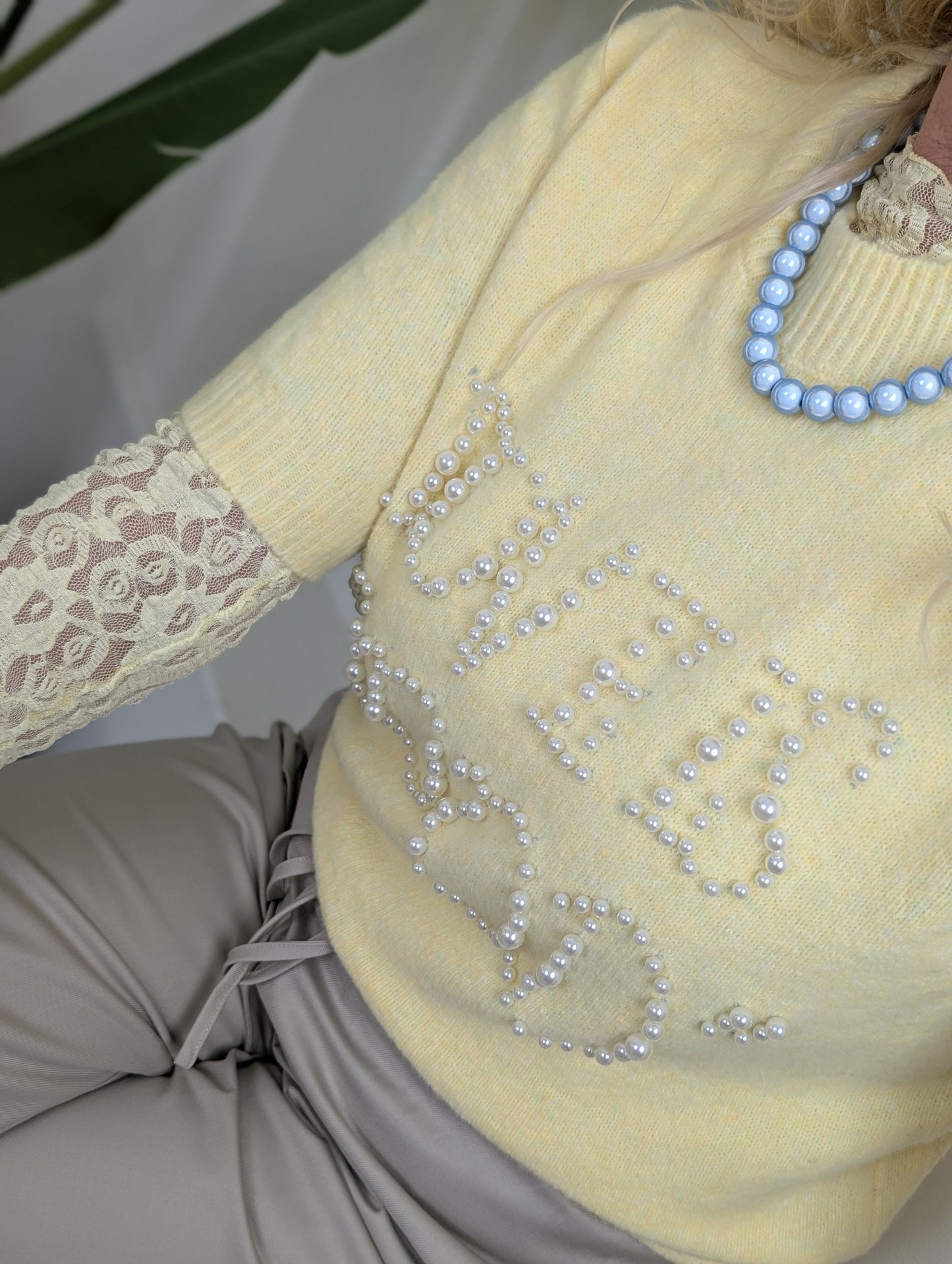 Love is good trui korte mouw - Geel