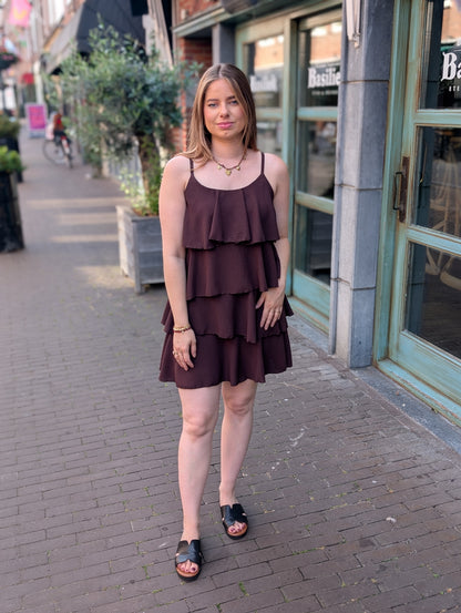 Anny ruffle jurk - Bruin