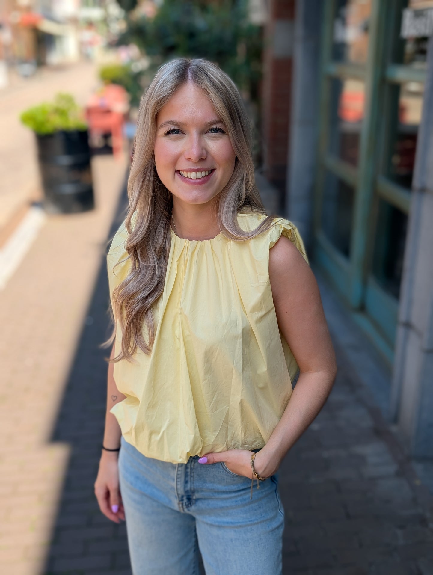 Filisua gele top met elastiek