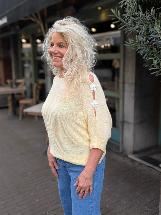 Flower detail trui Eva - Geel