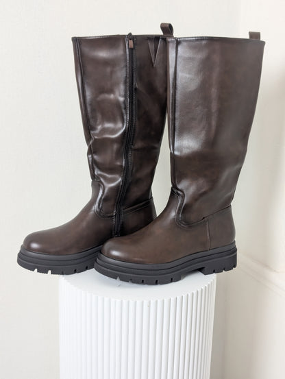 Hoge laarzen met rits - Donker bruin