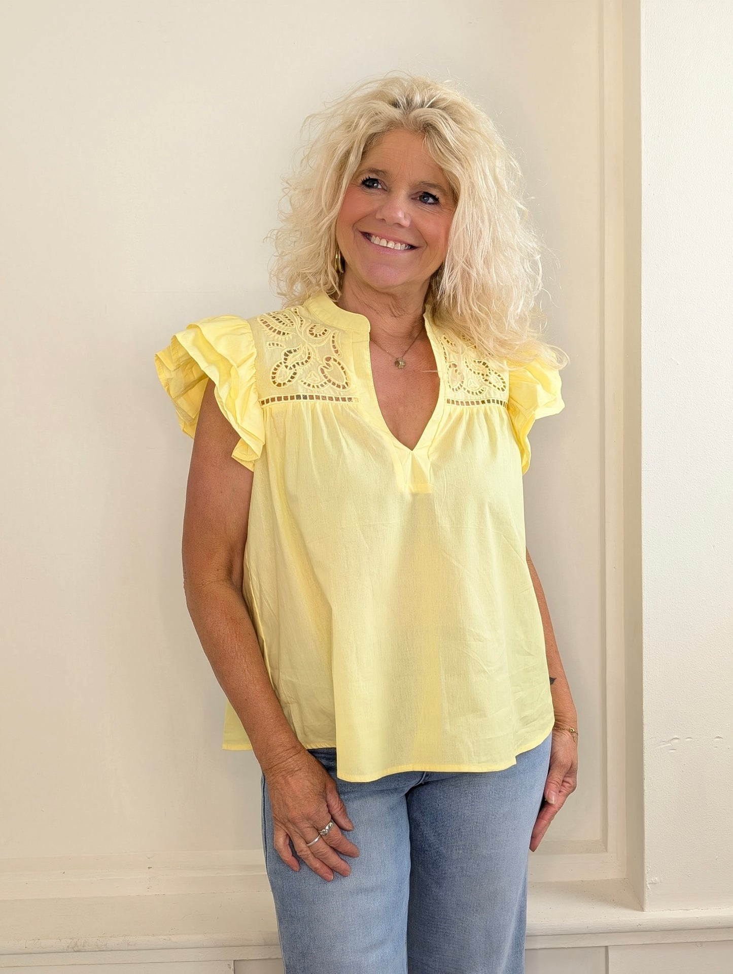 Skyla Ruffle blouse Top - Geel
