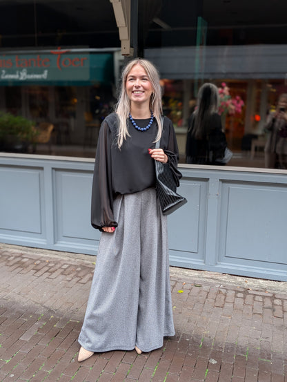 Hilde blouse met elastiek onderin - Zwart