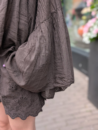 Broderie short - Donkerbruin