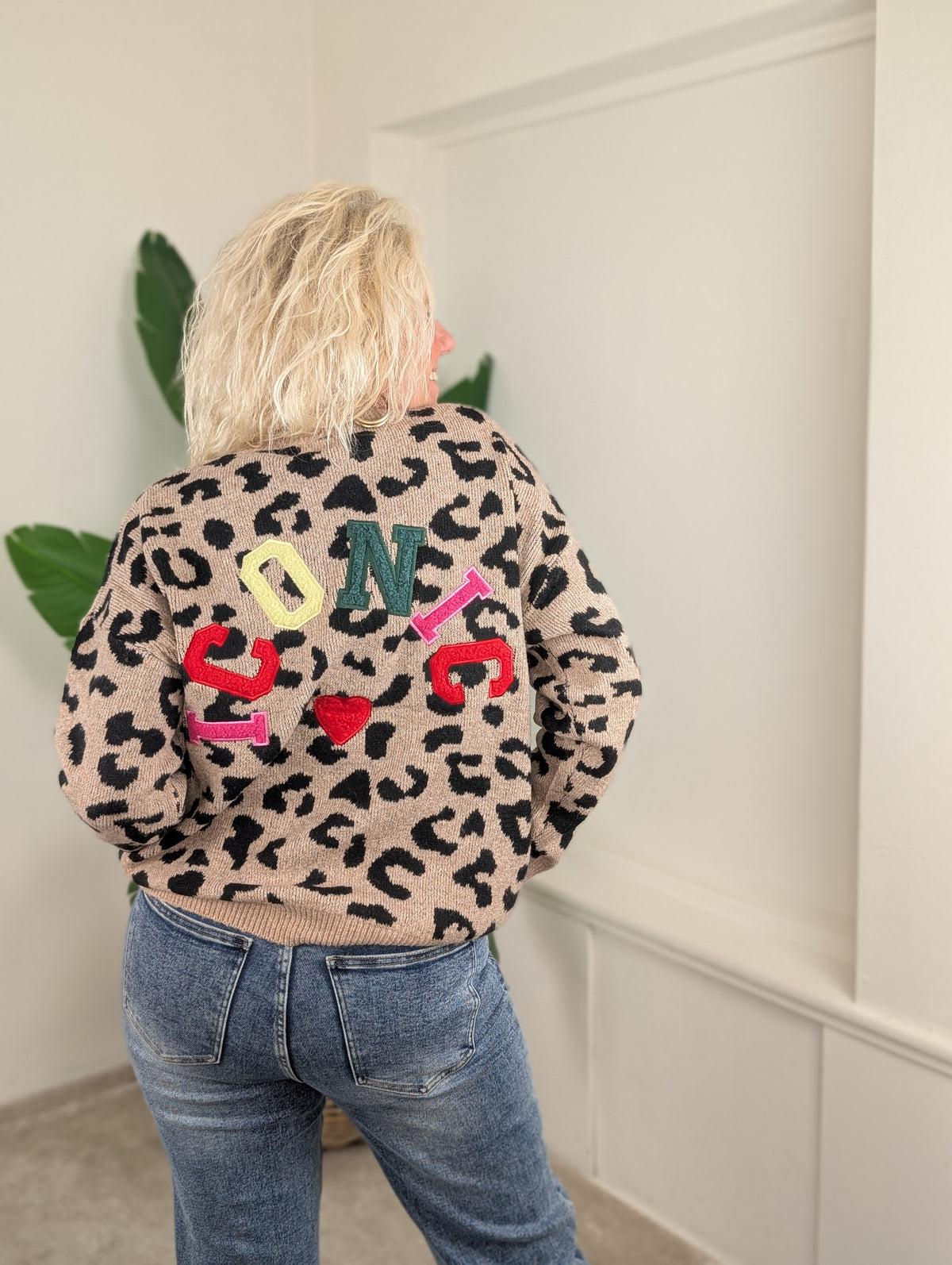 Iconic panter print trui - Met felle kleuren