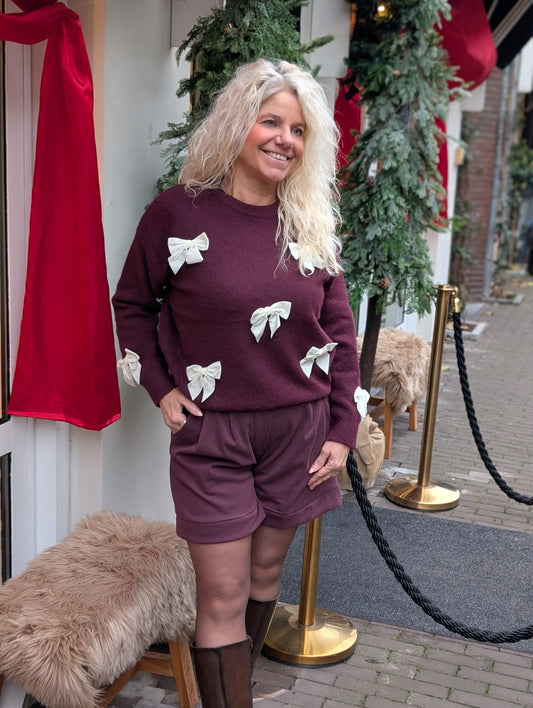 Nolana trui met strikjes - Bordeaux met beige strikjes