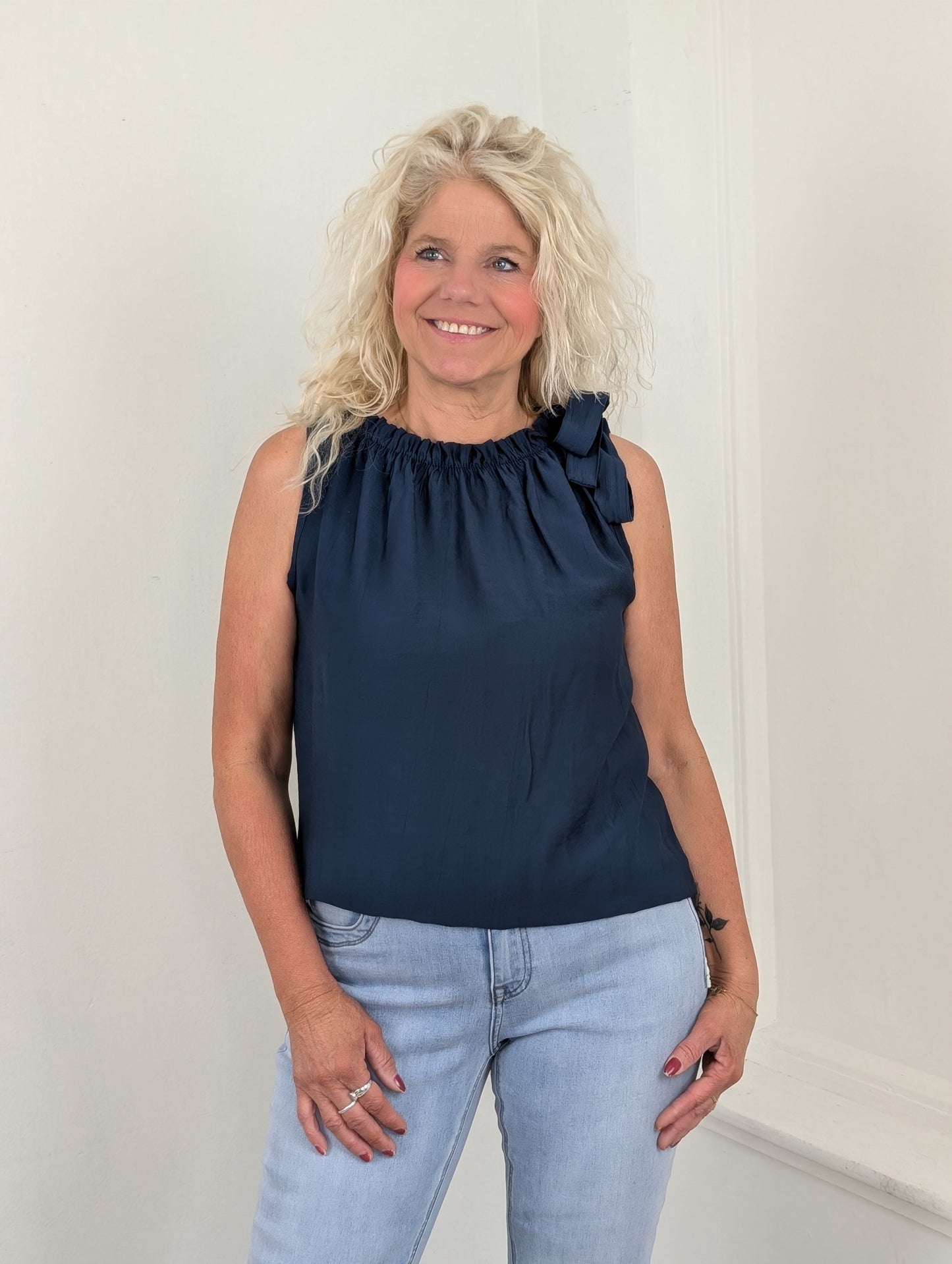 Bow top Mila - Donkerblauw