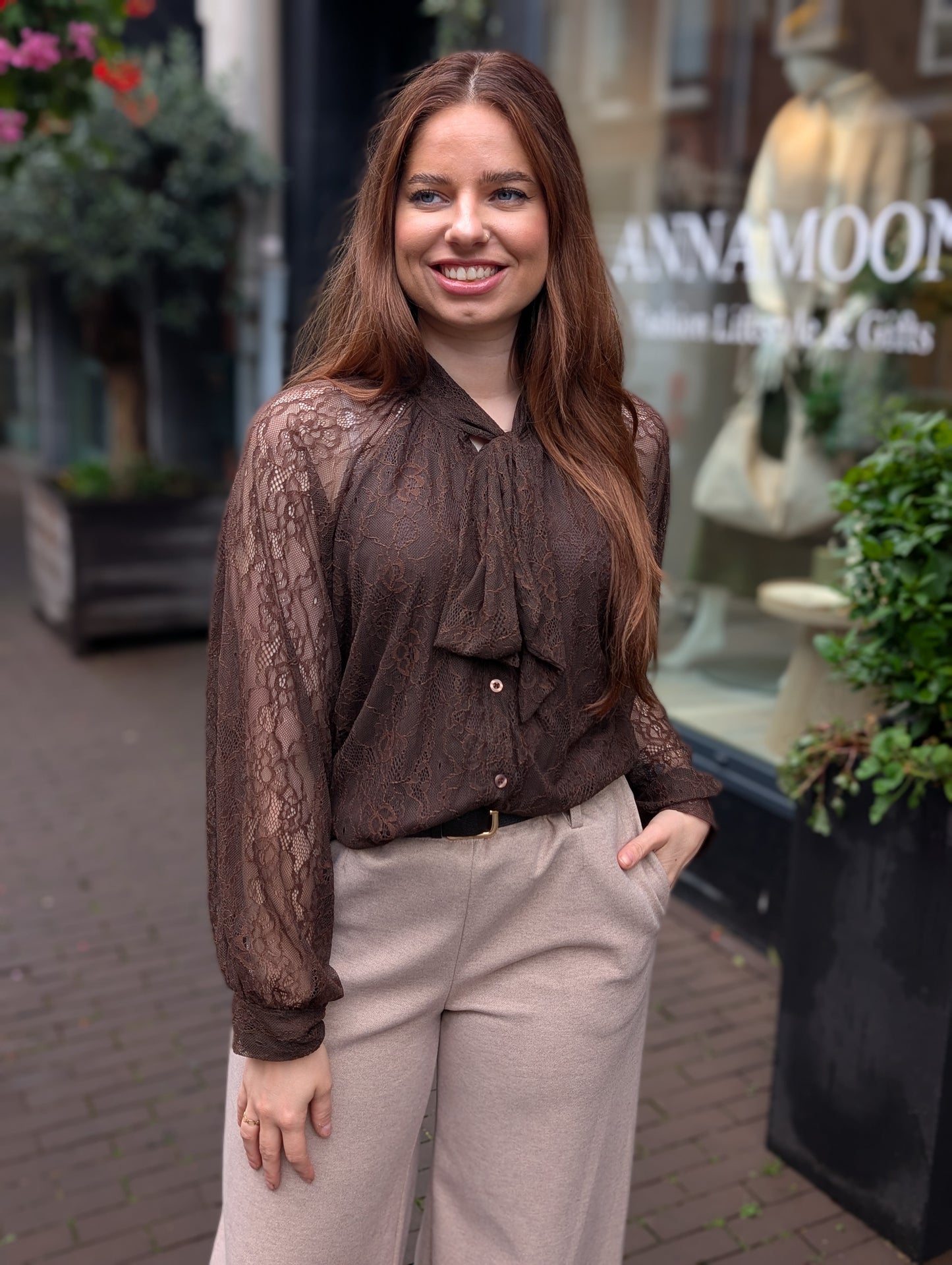 Tes kanten blouse - Bruin