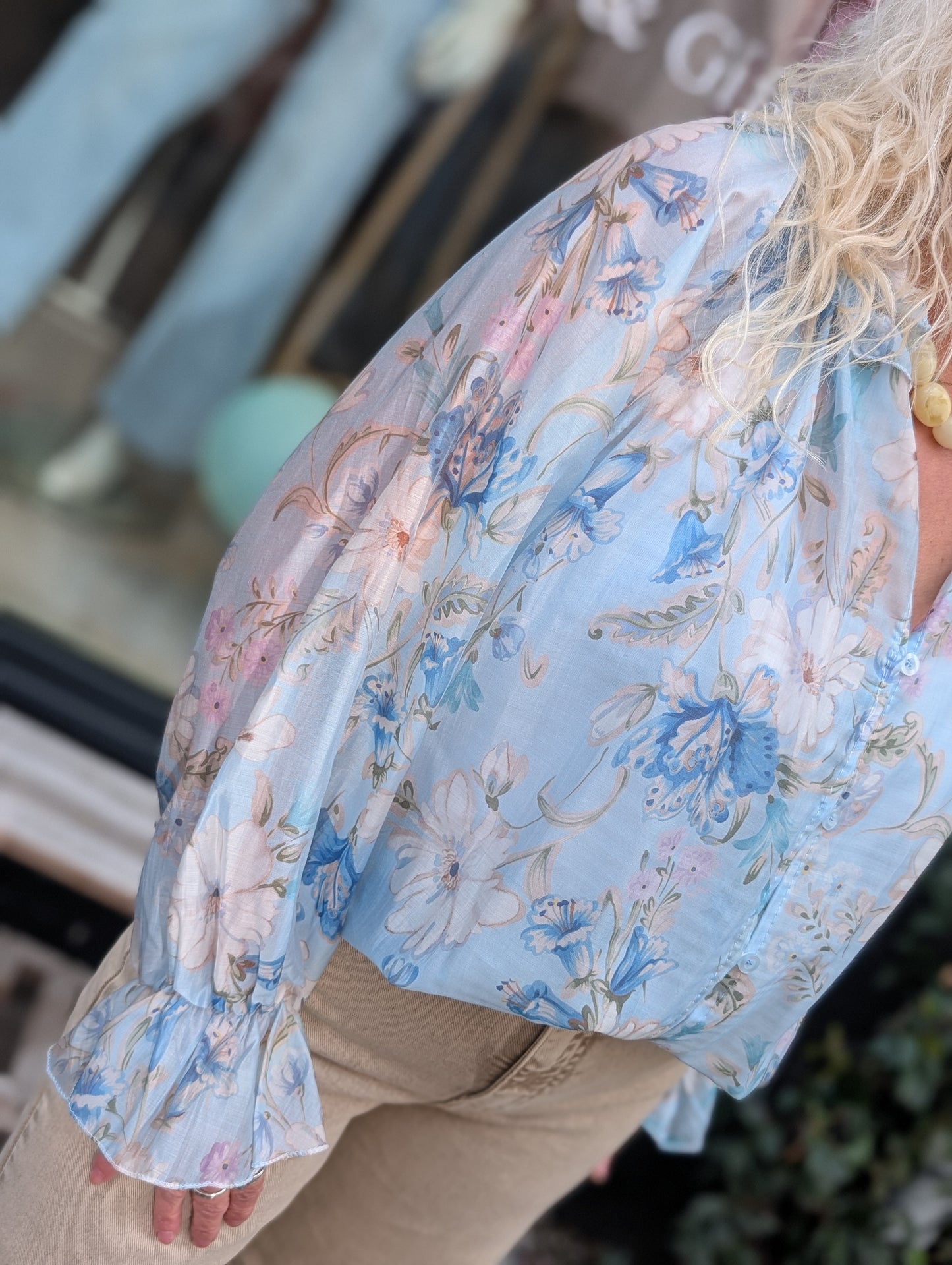 Blouse Eva bloemen - Lichtblauw