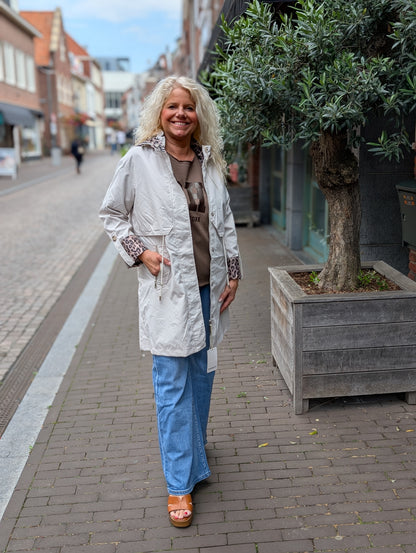 Pamela regenjas - Beige / panter