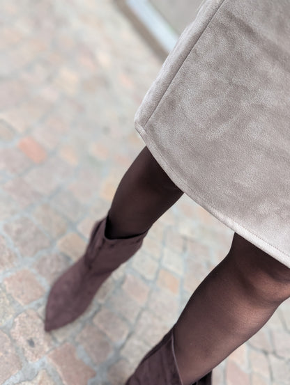 Tagy suede look Skort – Taupe