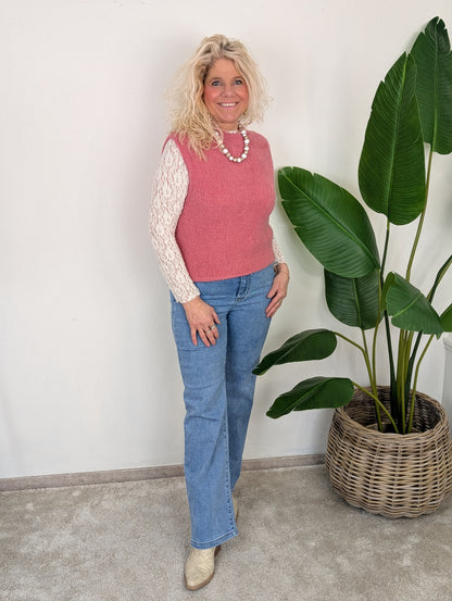 Gebreide spencer met gouden knoopdetails - Oud Roze