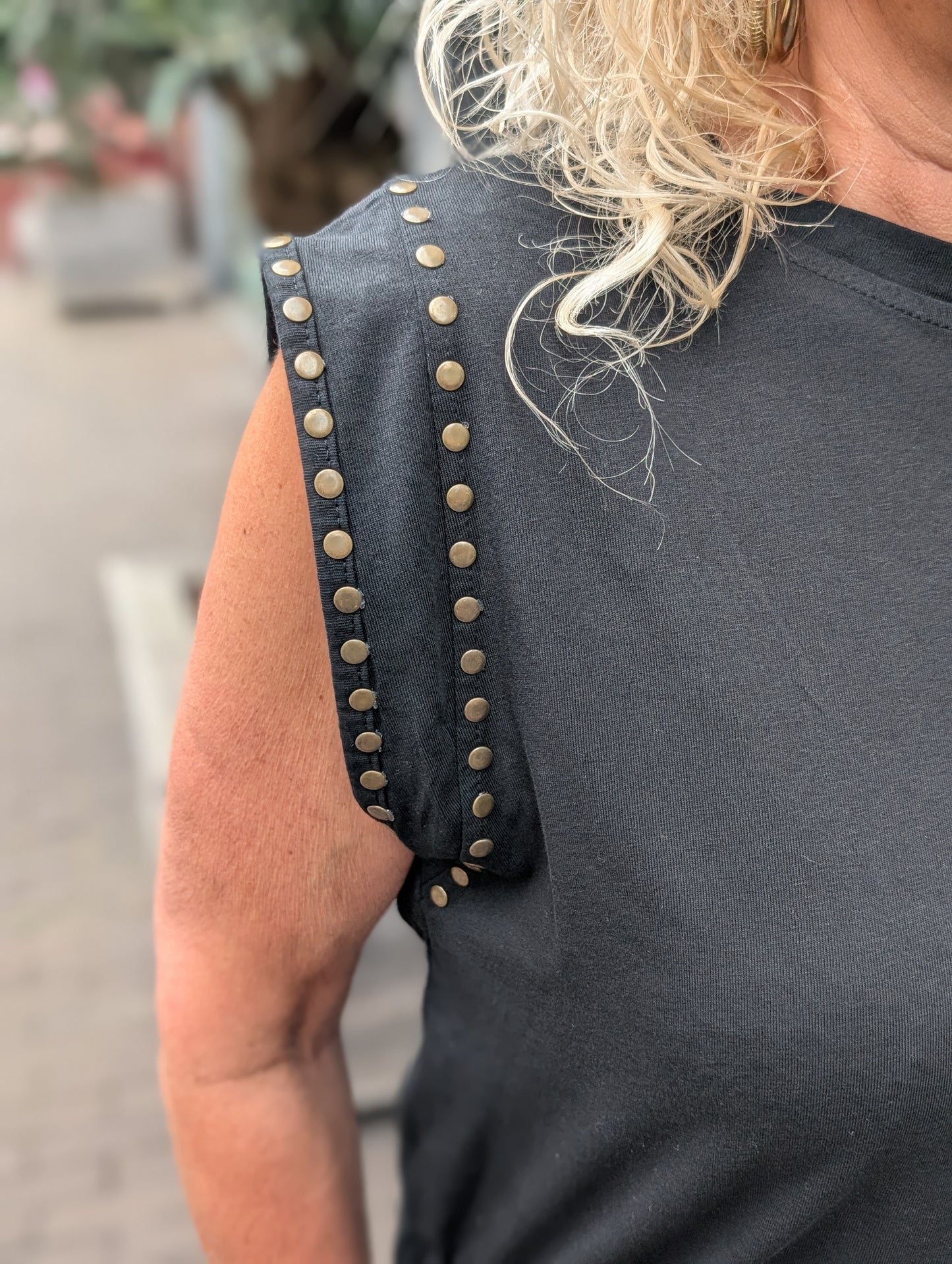 Moon studs top - Zwart