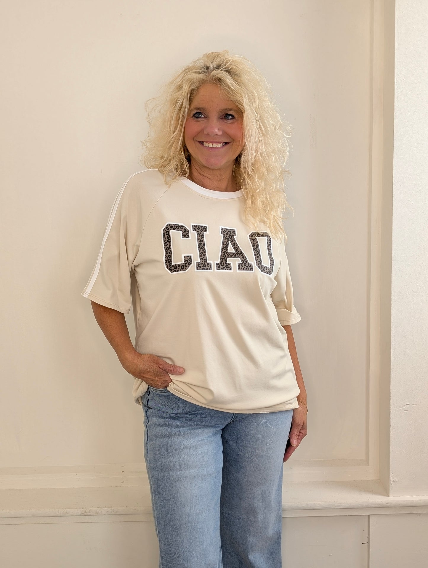 Ciao bies shirt - Beige