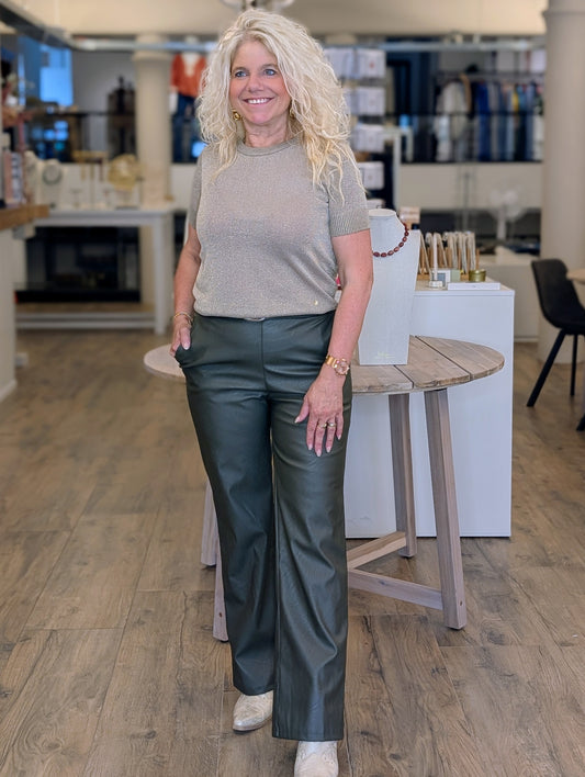 Vegan leather wide leg met riem - Groen