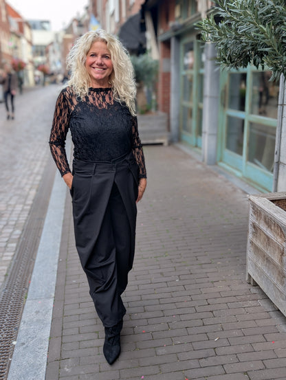 Zowi pantalon met overslagdetail - Zwart