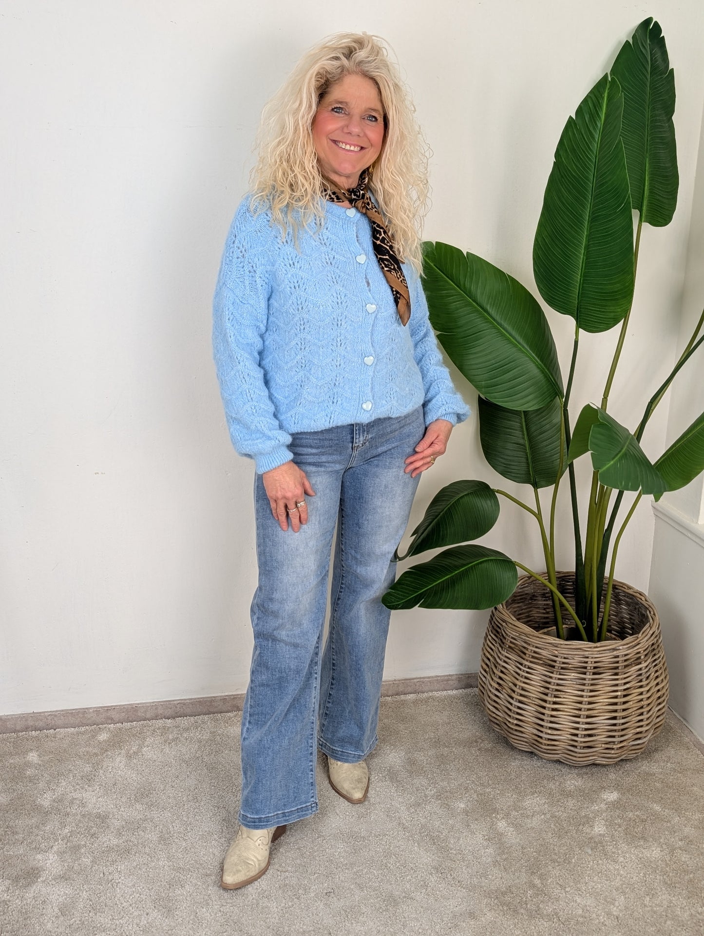 Ajourgebreid Vest met Hartjes knopen - Blauw