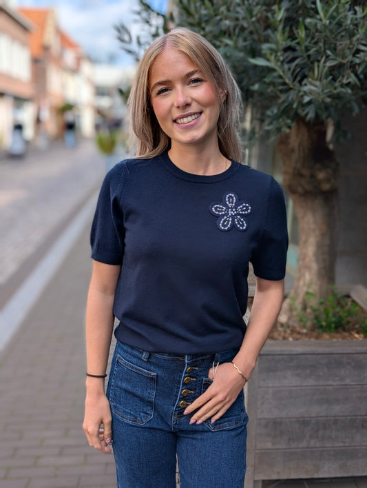 Daan trui met bloem - Donkerblauw