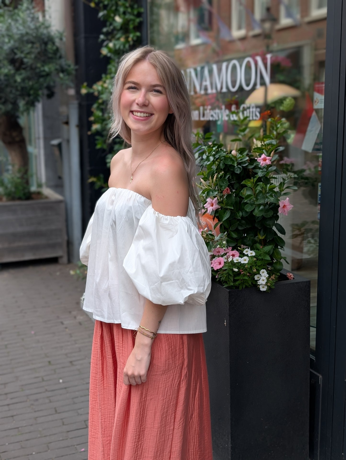 Off the shoulder blouse top - Off white