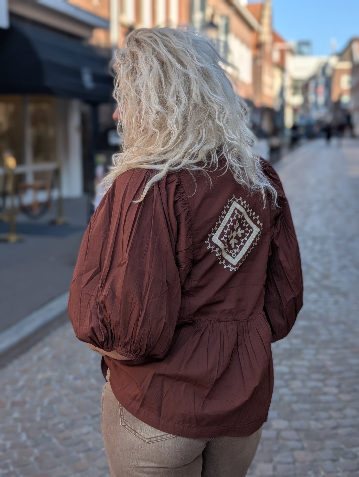 Zusss borduur blouse grafisch dessin - Mid Brown