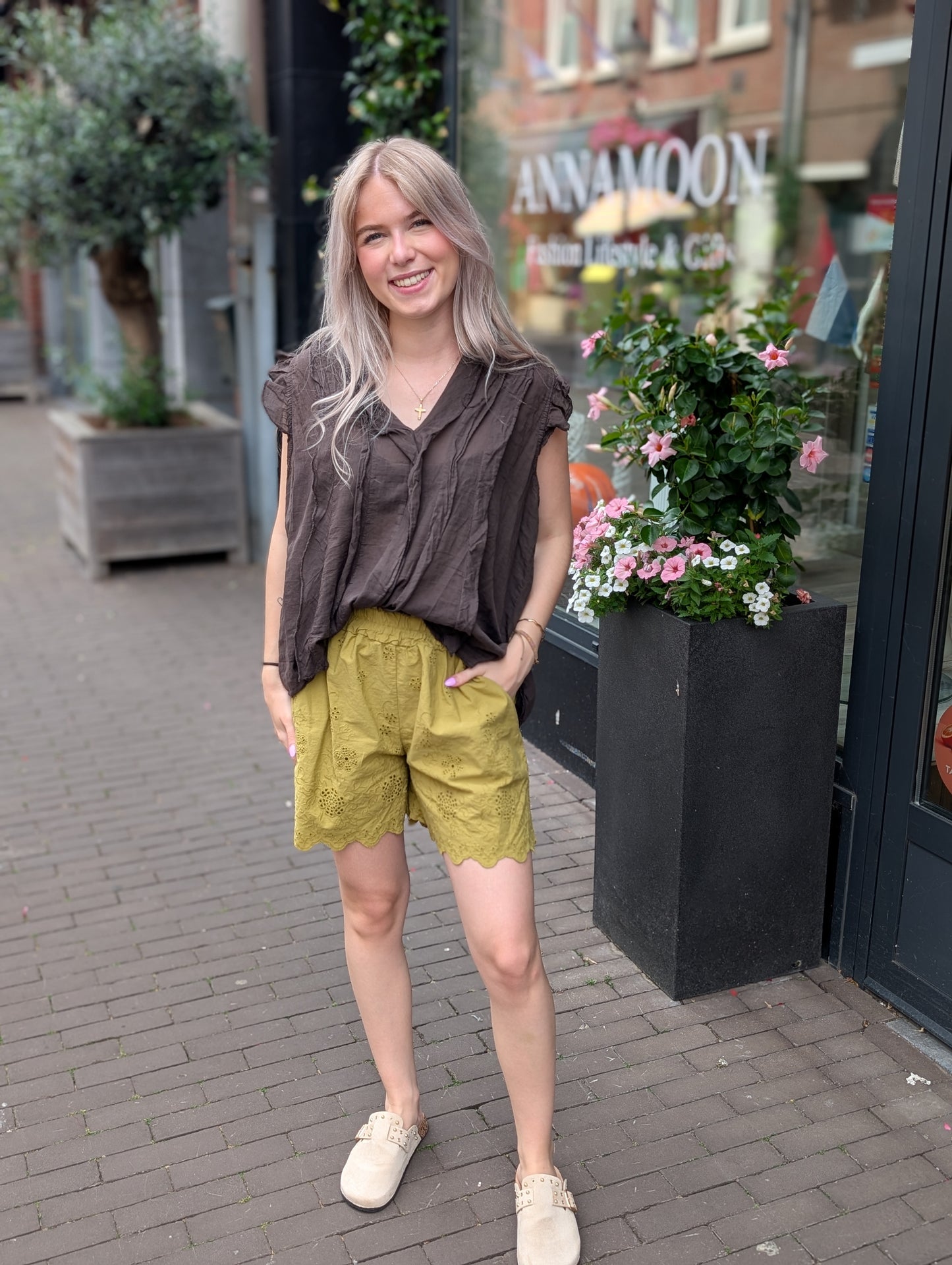 Broderie short - Pistache