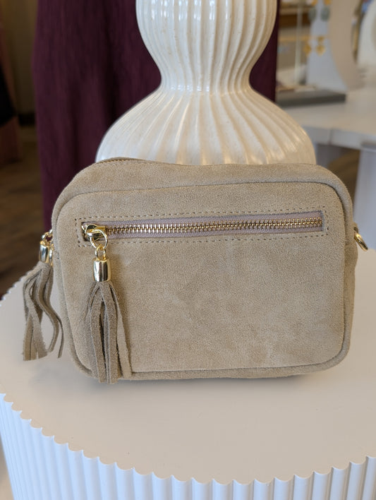 Tas met gouden rits en kwastje - Beige