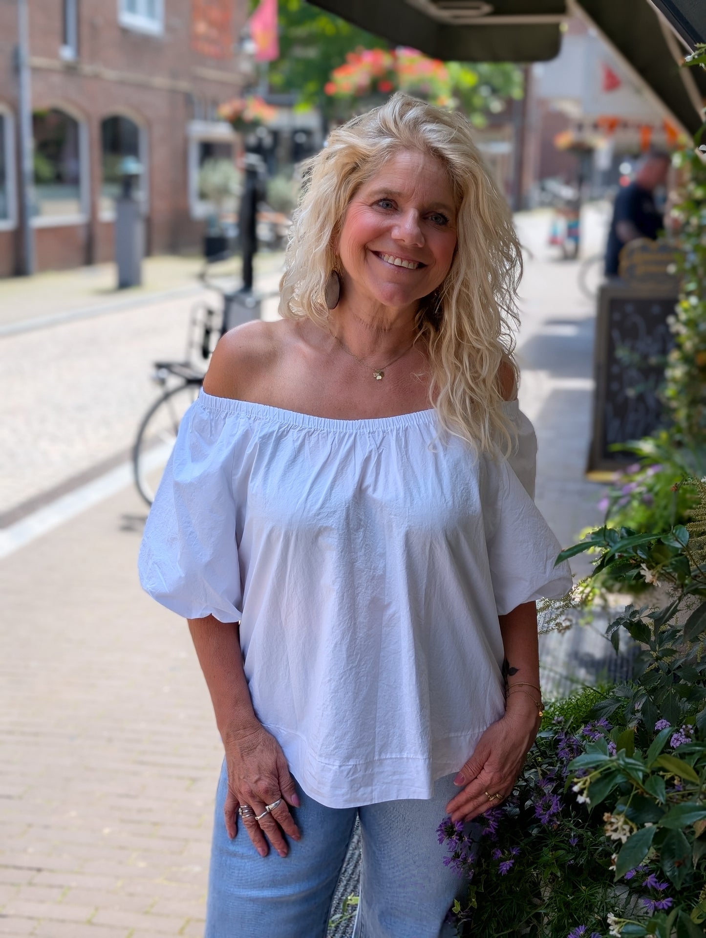 Paulastia off sholder witte blouse