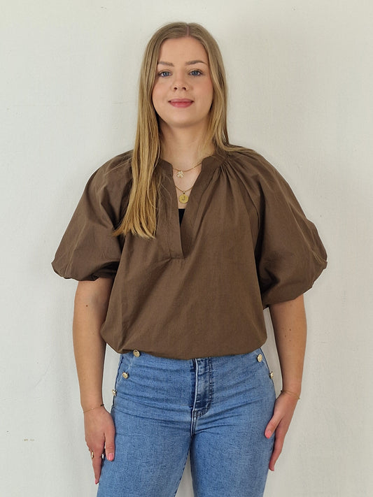 Senna blouse met pof mouw en v-hals - Choco