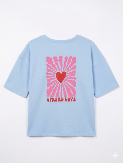 Spread Love Graphic Top – Lichtblauw