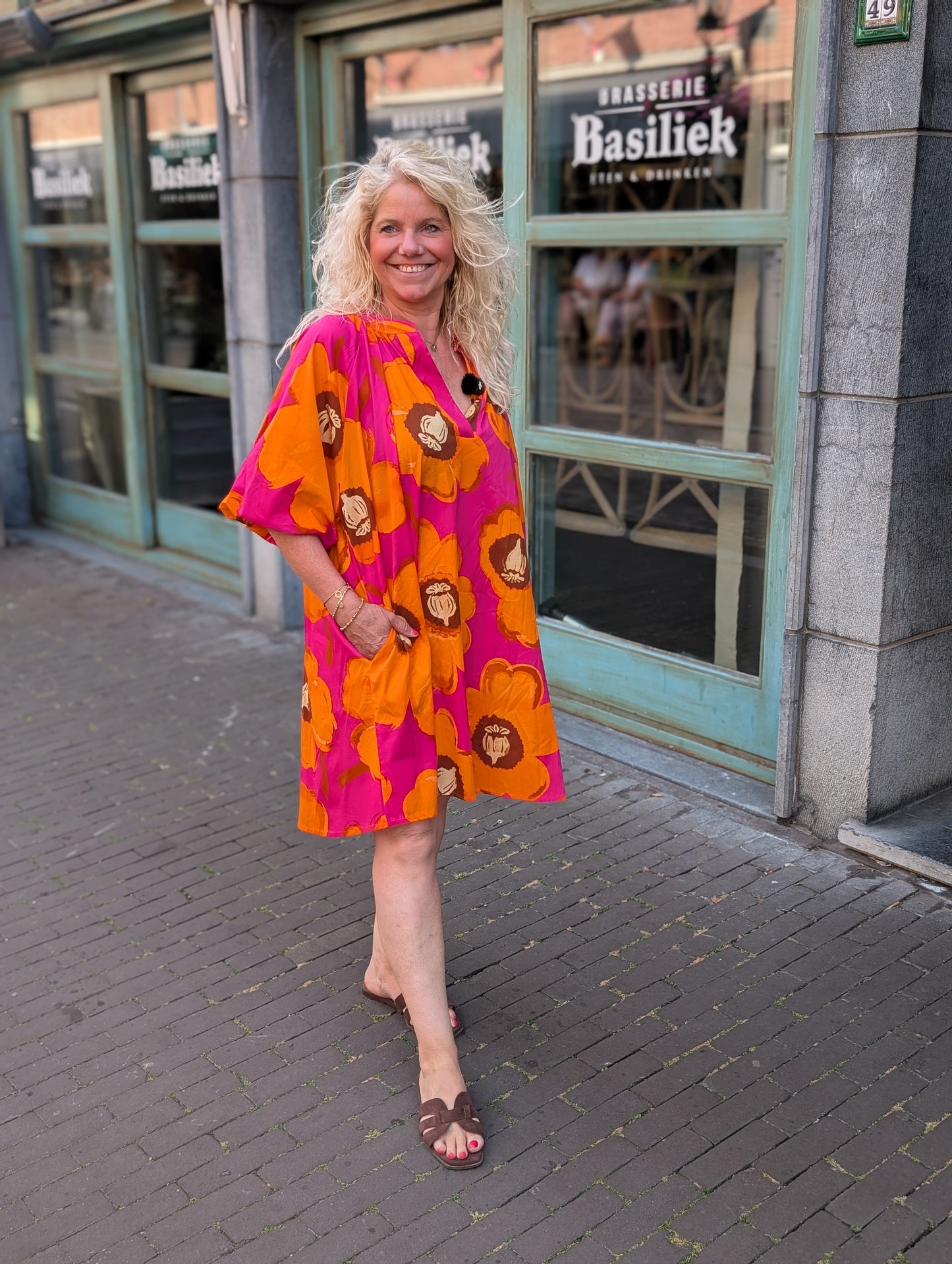 Mara print flower jurk - Roze / bruin / orange