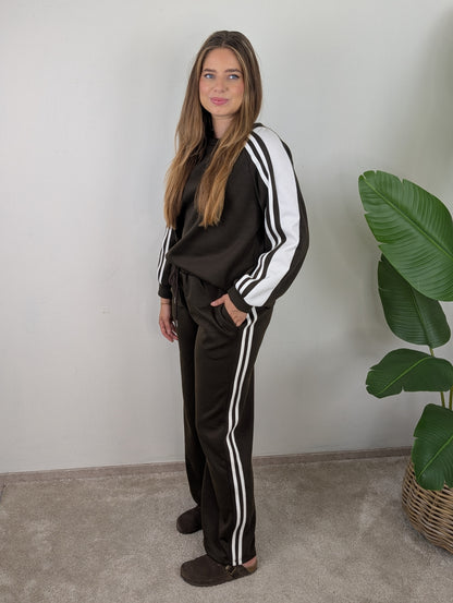 Sporty Chic Comfy set - Bruin / Ecru