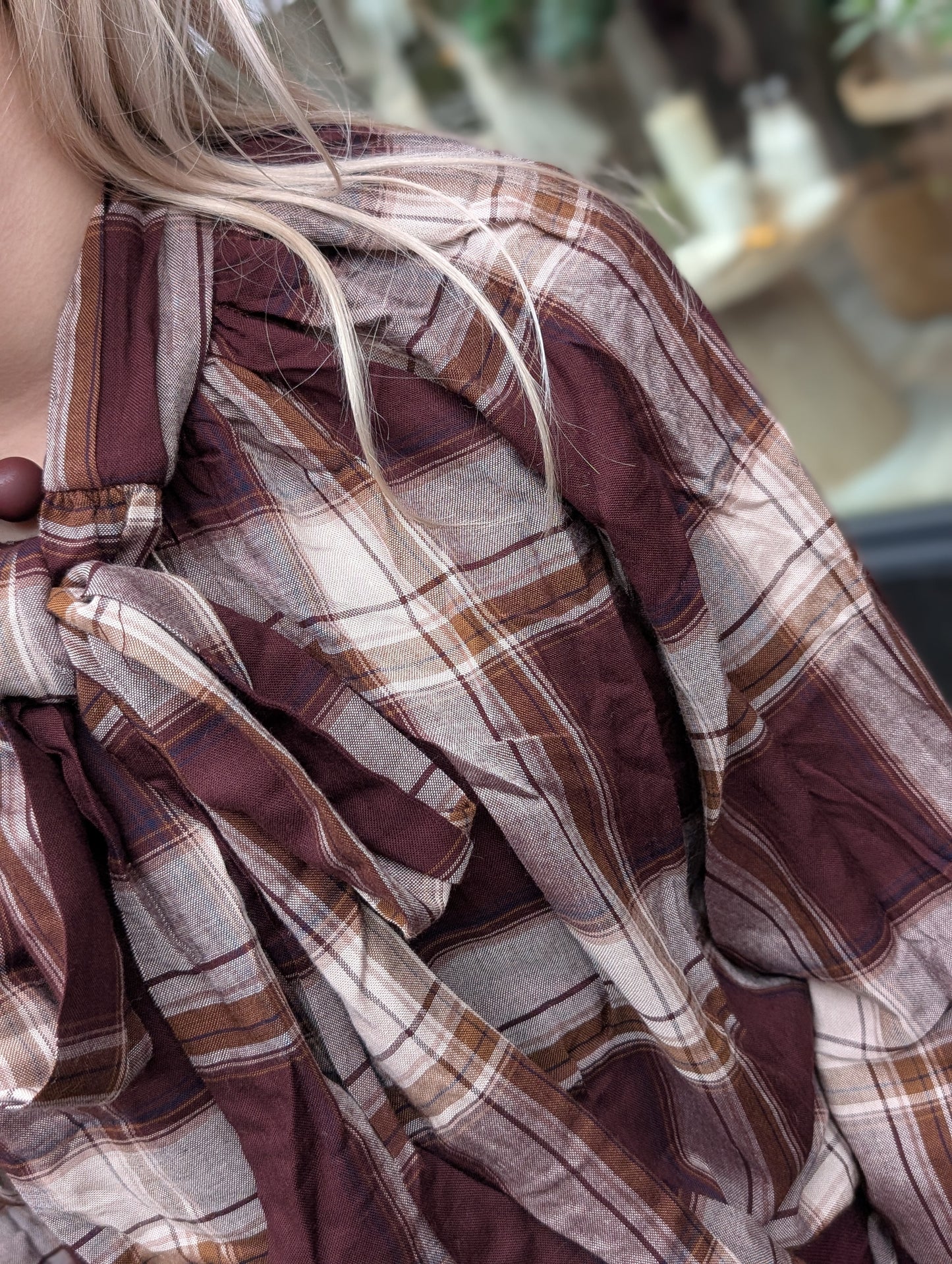 Geruitte strik blouse - Coffee