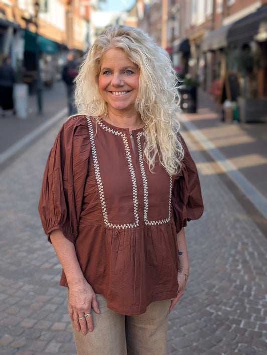 Zusss borduur blouse grafisch dessin - Mid Brown