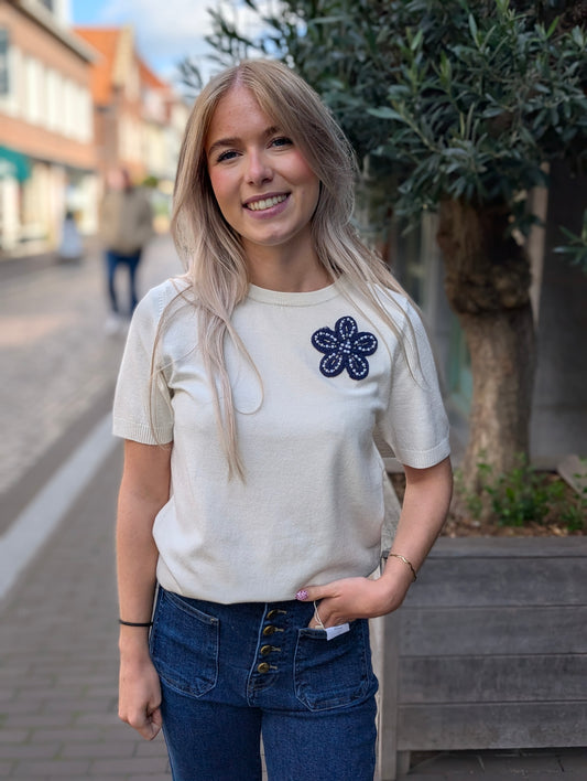 Daan trui met bloem - Ecru/ donker blauw
