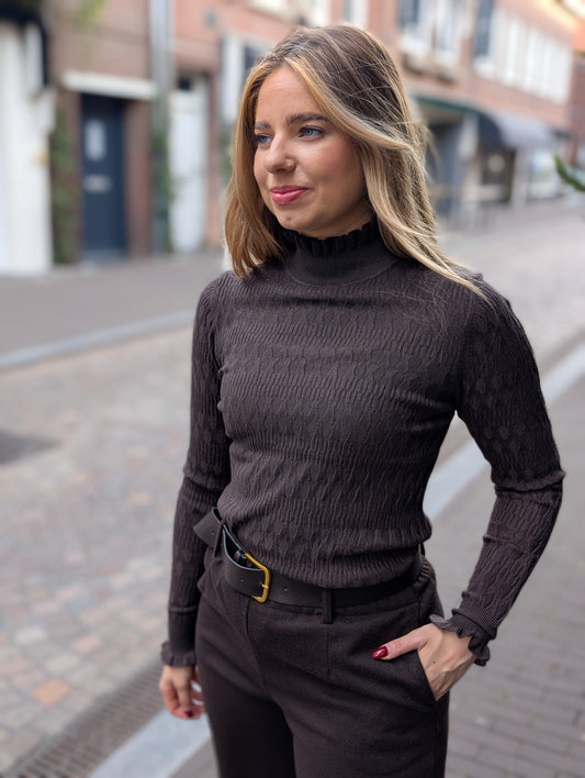 Ton coll trui met werkje - Donker bruin