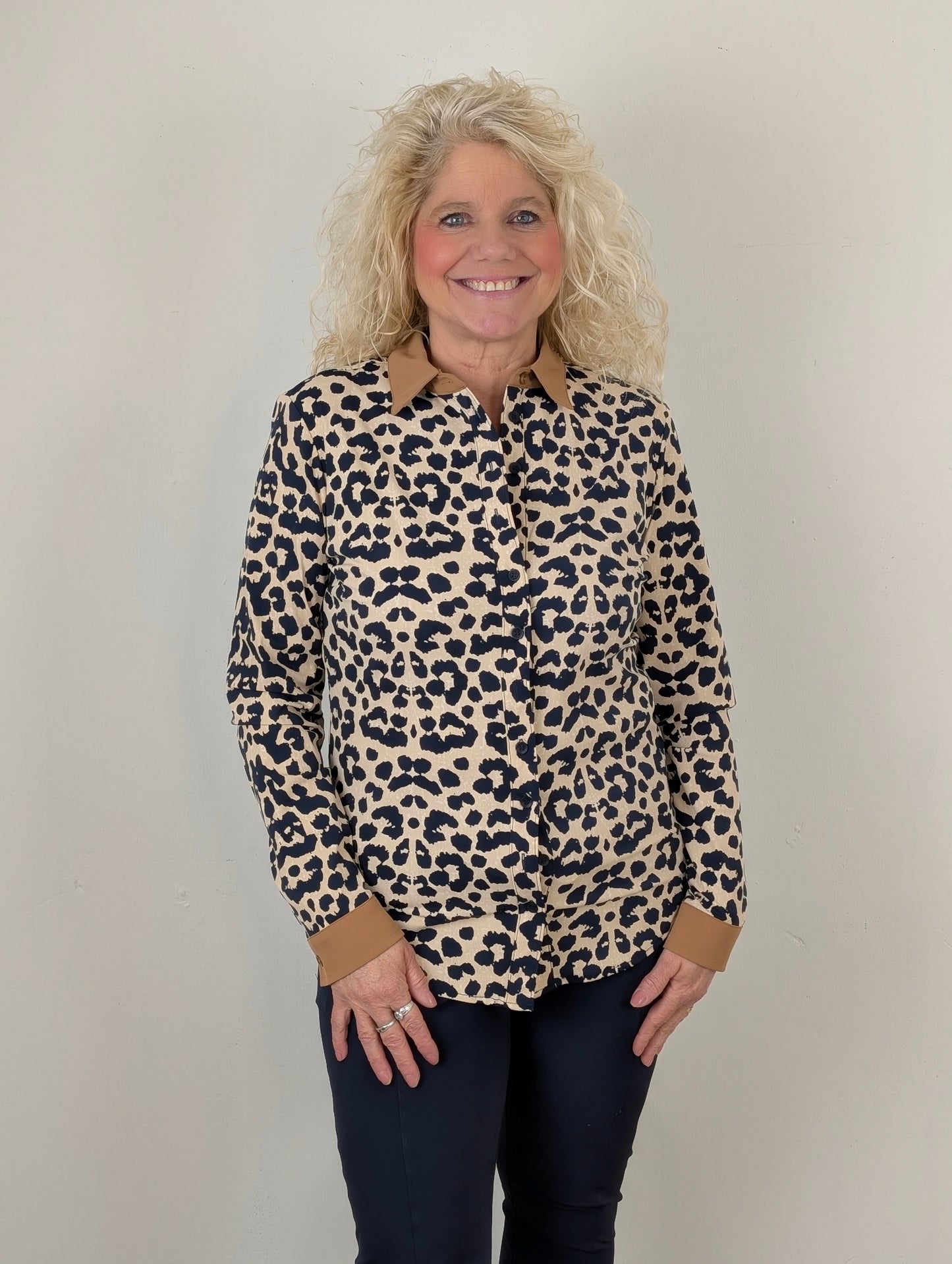 Mi Piace Karin blouse - Sand/ mocca leopard print