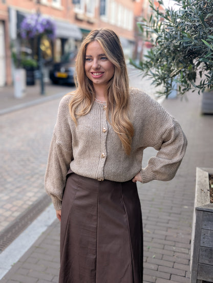 Hanny gebreid vest met hartjes knopen - Beige