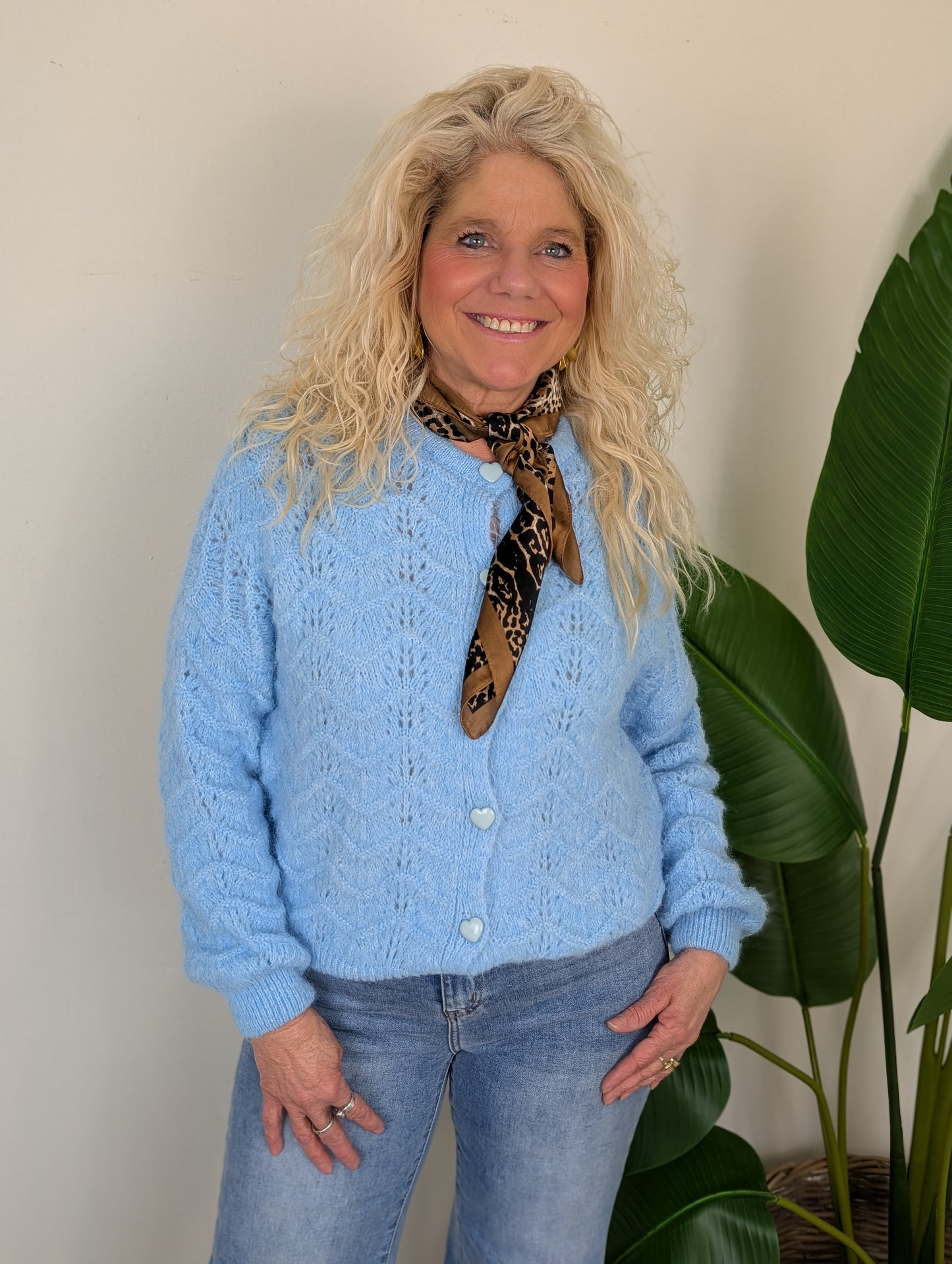 Ajourgebreid Vest met Hartjes knopen - Blauw