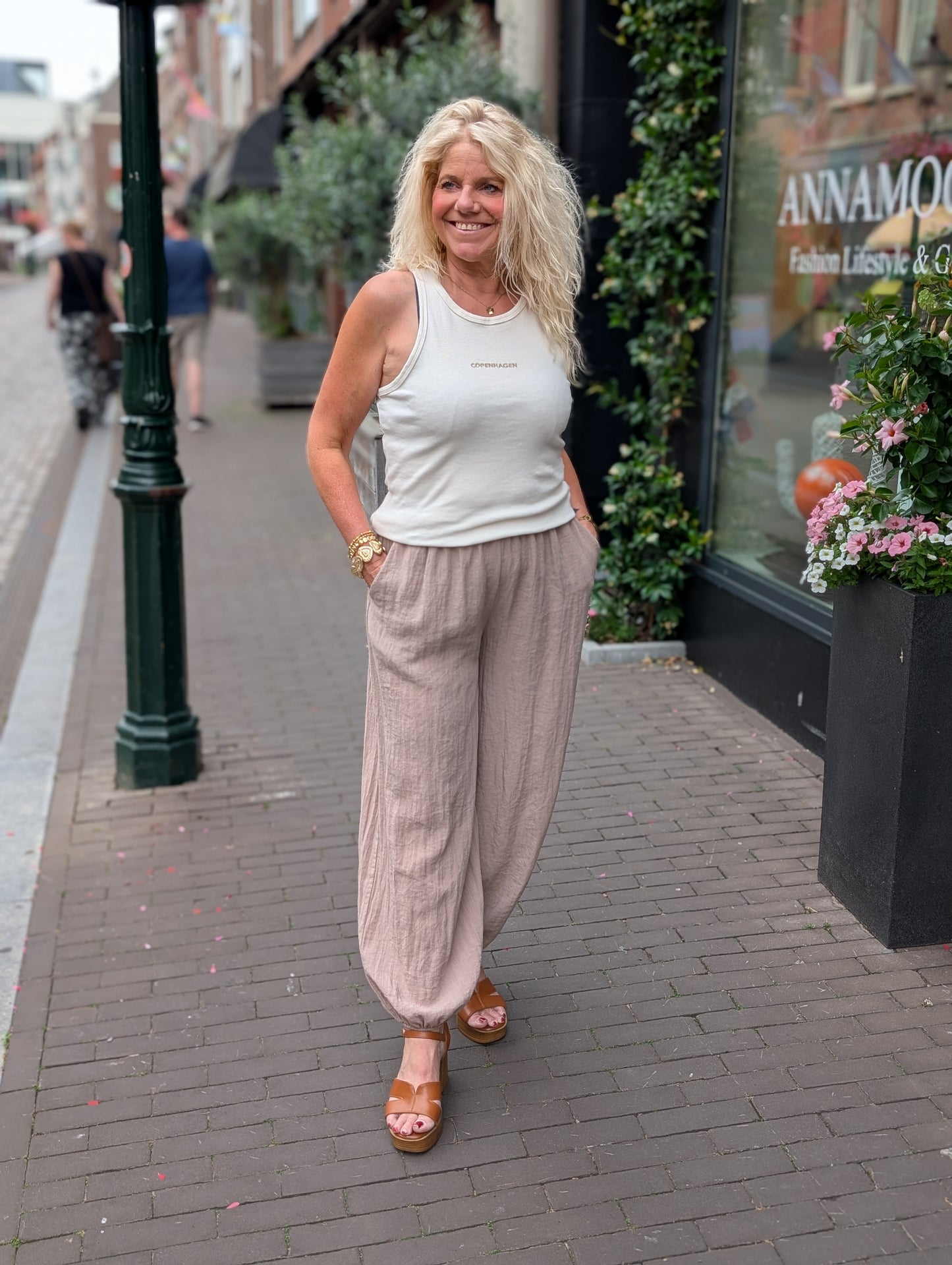 Viscose ballon broek Amy - Taupe