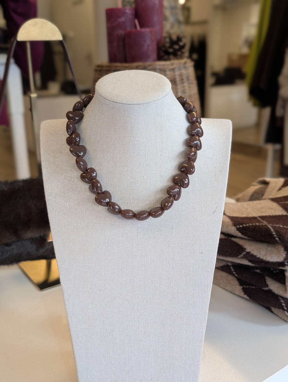 hartjes kralen ketting - Bruin