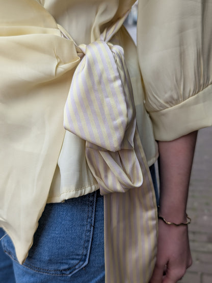 Overslag blouse met gestreepte strik detail - Geel