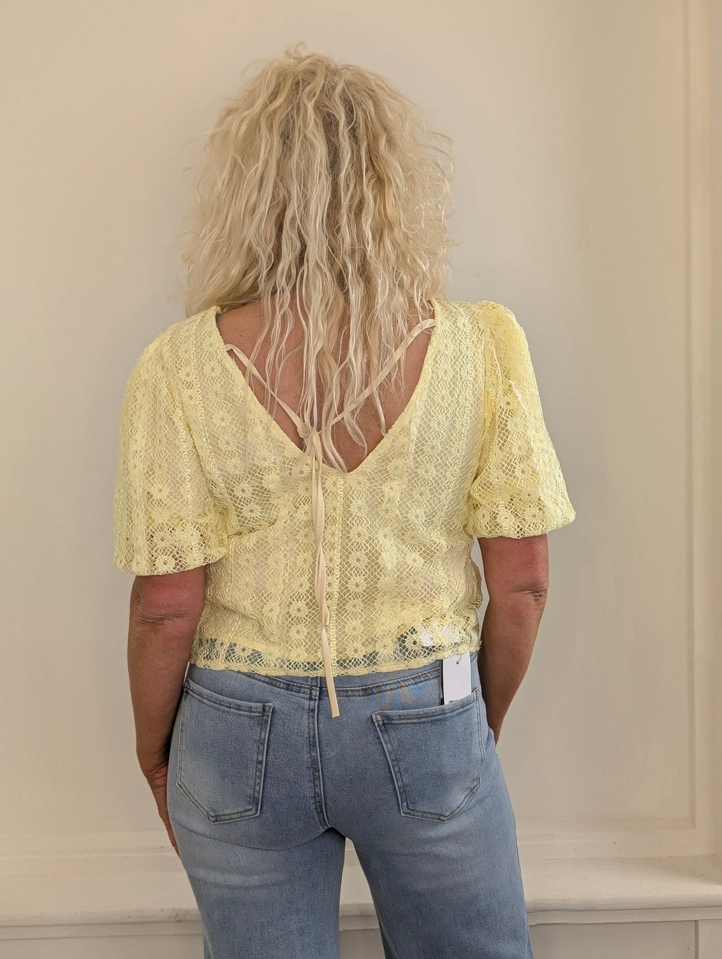 Sunny Lace Puff Top - Geel