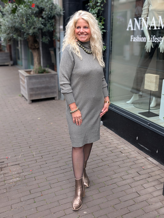 Tessa jurk met col - Groen