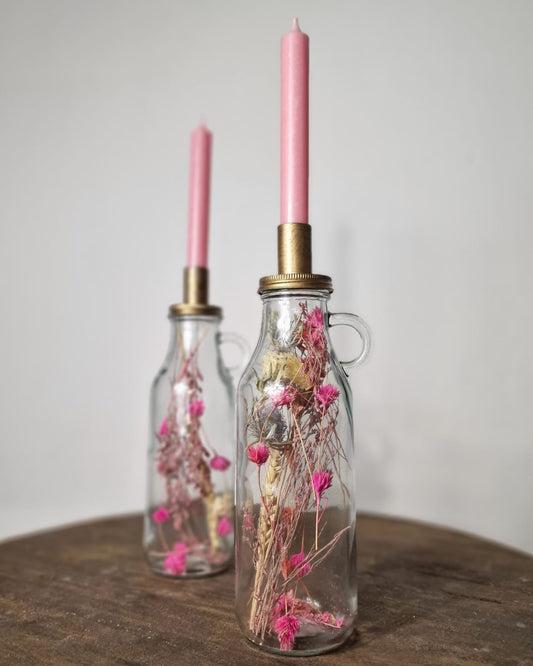 Glazen fles met dinerkaars houder Bella droogbloemen 29cm - Pink/Orange tones