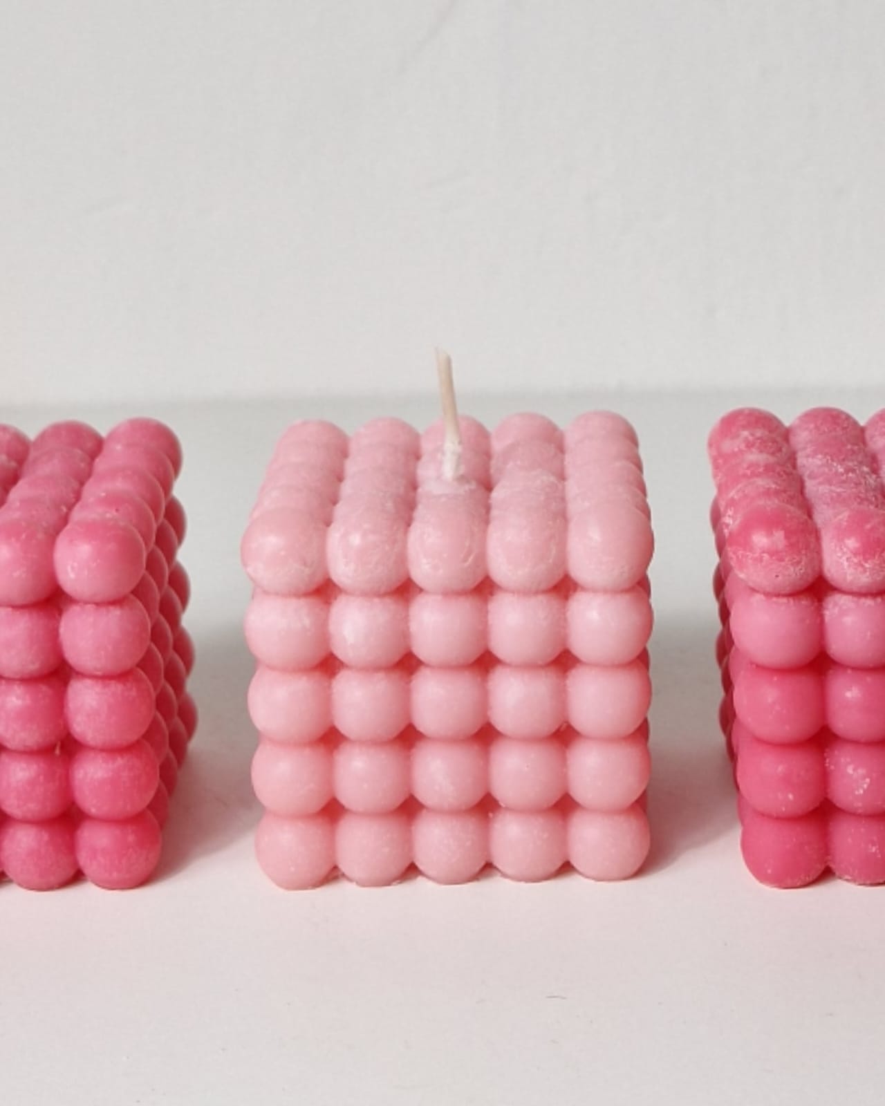 Bubble candle 6.3x6.3 - Pink